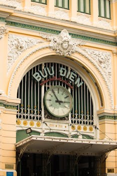 “硬政策”落脚 “软环境”定心 2026年各地政府工作报告含“青”量拉满 新闻