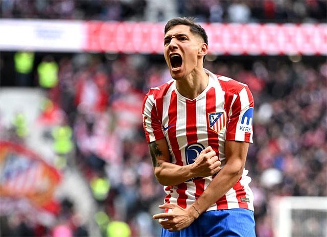  莫利纳赛后谈制胜进球，大家鼓励让我敢于尝试远射。 体育新闻 莫利纳赛后谈制胜进球，大家鼓励让我敢于尝试远射。 体育新闻