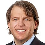 切尔西教练组稳定信号浮现;邮报辟谣高层不满传闻;罗塞尼尔执教之路获内部认可。 体育新闻