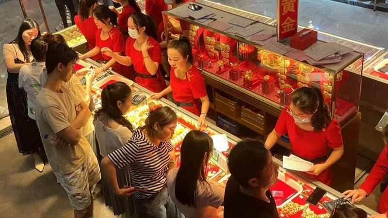 繁华落尽:AI泡沫破裂下的韩国股市震荡实录 股票财经 繁华落尽:AI泡沫破裂下的韩国股市震荡实录 股票财经