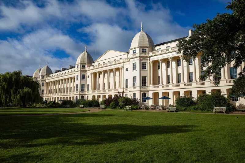 医药产业资本流向:千亿级投资背后的逻辑与未来图景 新闻 医药产业资本流向:千亿级投资背后的逻辑与未来图景 新闻