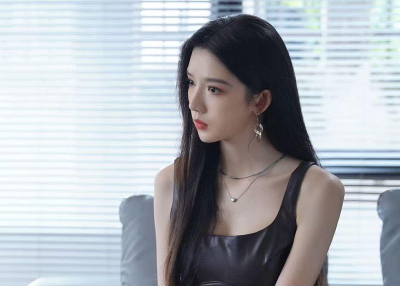  刑侦剧《钢铁森林》硬核开播：9部长剧数据图谱与观剧指南 影视小说