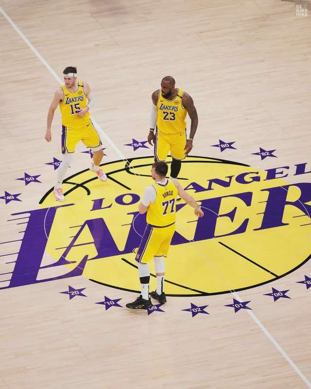  腹斜肌损伤的技术解剖：里夫斯赛季报销背后的生物力学分析 体育新闻