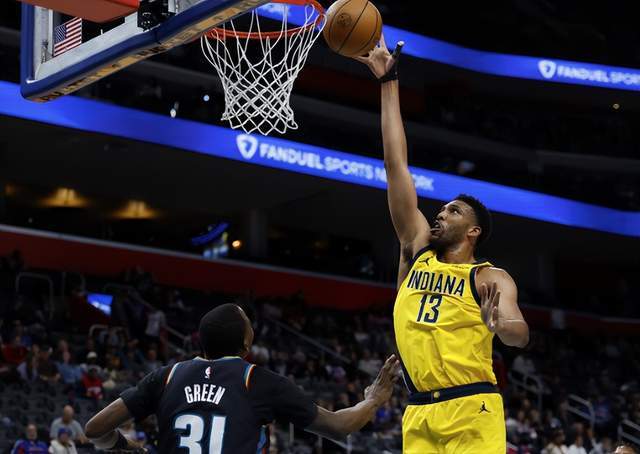 NBA伤病潮下的战术重构：里夫斯报销与西部格局剧变深度解析